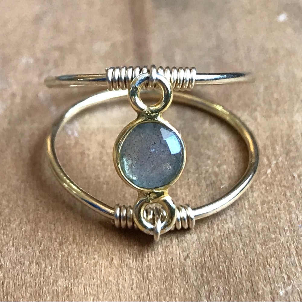 BeachBu 14KT GF Double Ring w/Labradorite Bezel
